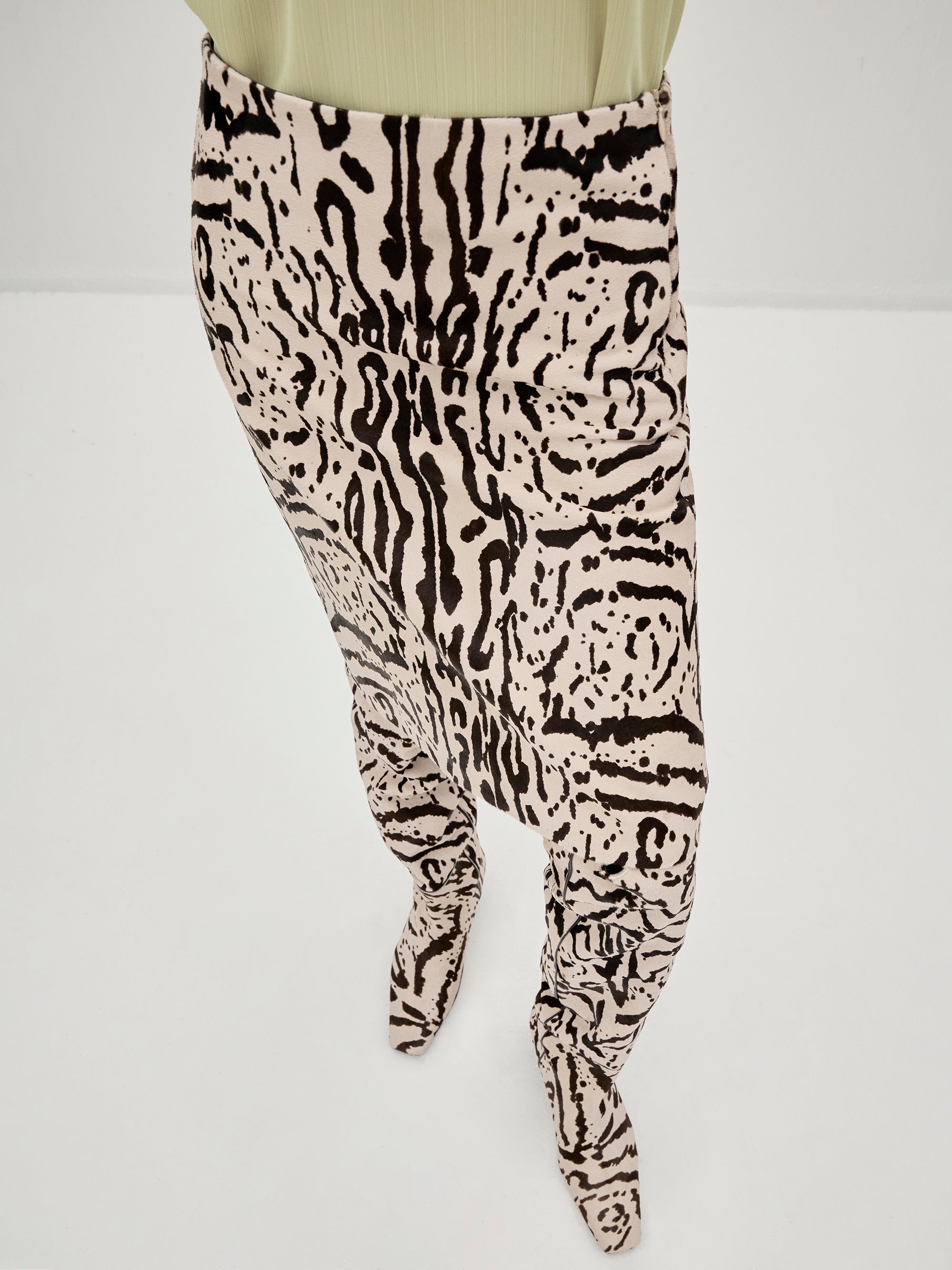 Vionne Skirt